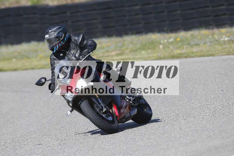 /01 02.04.2026 MAZ ADR/Gruppe gelb Gruppe gruen/35